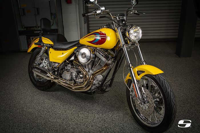 Last of the EVOs: 2000 Harley-Davidson FXR4